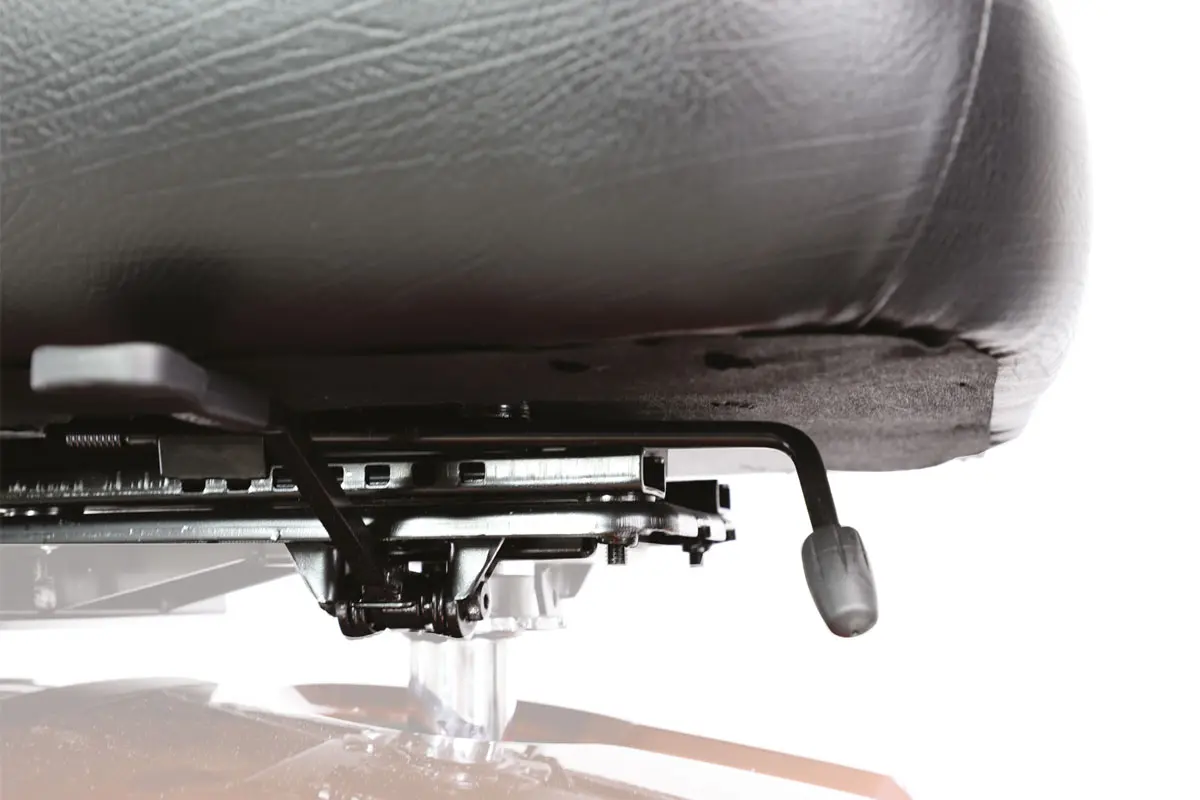 Siège pivotant, pliable et réglable en profondeur du CN250